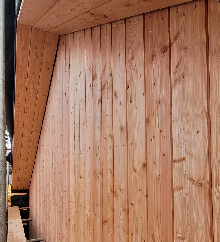 2 WhatsApp Image 2025-12-06 at 15.34.40_57d741ab